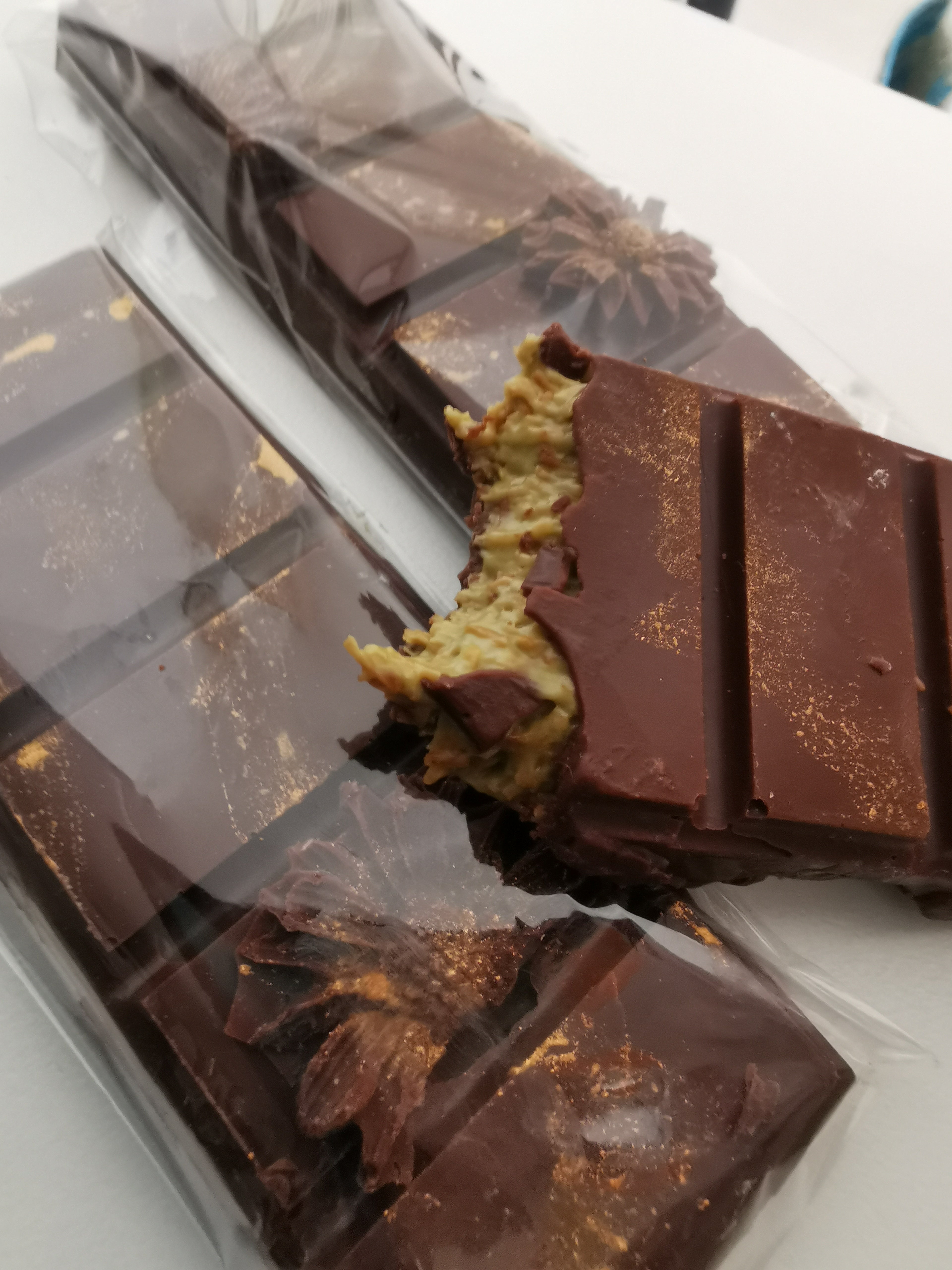 Handcrafted Pistachio Dubai Chocolate - 200g